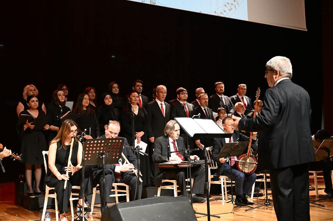 MUSİKİ DERNEĞİNDEN MUHTEŞEM KONSER