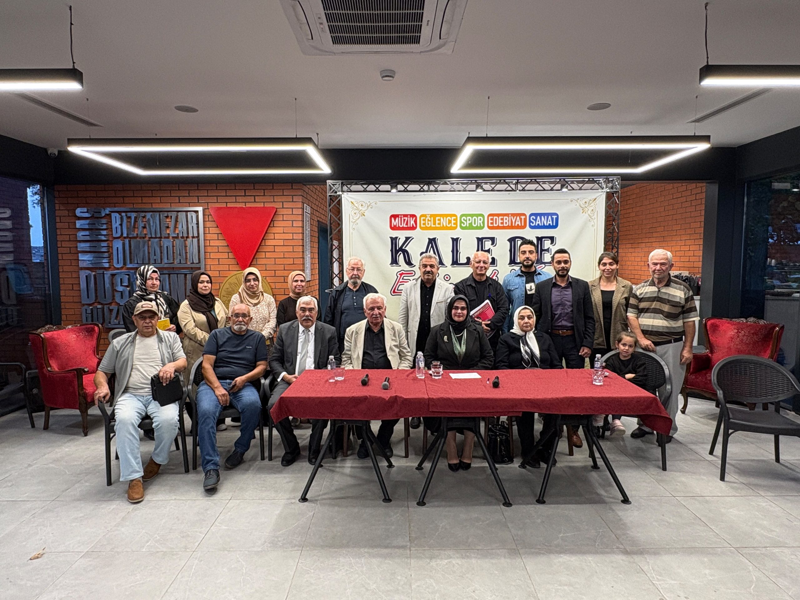 Ali AVGIN Yazdı: Kahramanmaraş’ta Vefa günü – Âşık Yener ve Hacı Ali Özturan Anıldı