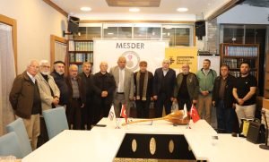 ÖĞRETMEN AKADEMİLERİ’NDEN ANLAMLI BİR SÖYLEŞİ: CEYHAN’DAN TUNA’YA AKAN ŞİİRLERİYLE ALİ AKBAŞ