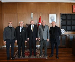 ŞAİR VE YAZARLARDAN BAŞKAN FIRAT GÖRGEL’E ZİYARET