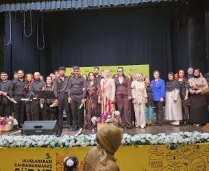 ŞİİR VE EDEBİYAT GÜNLERİ UKAYDER’İN ŞİİR VE MUSİKİ GECESİYLE BAŞLADI