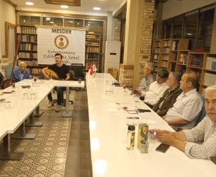 Maltepe Musiki Eğitim Vakfı Kurucusu Sanatçı Fikret Erkaya MESDER’de Ağırlandı