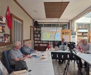 ÖĞRETMEN AKADEMİLERİ BİYOGRAFİ AKADEMİSİ FİNALİNDE:  RAMAZAN AVCI’DAN ABDURRAHİM KARAKOÇ KONFERANSI