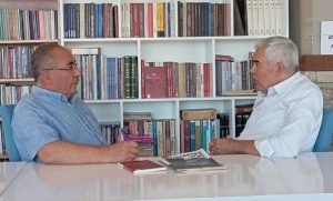 SALKIM SÖĞÜT EDEBİYAT SOHBETLERİ – 28 – ŞAİR YAZAR  MEHMET GÖZÜKARA İLE EDEBİYAT EKSENİNDE SÖYLEŞİ